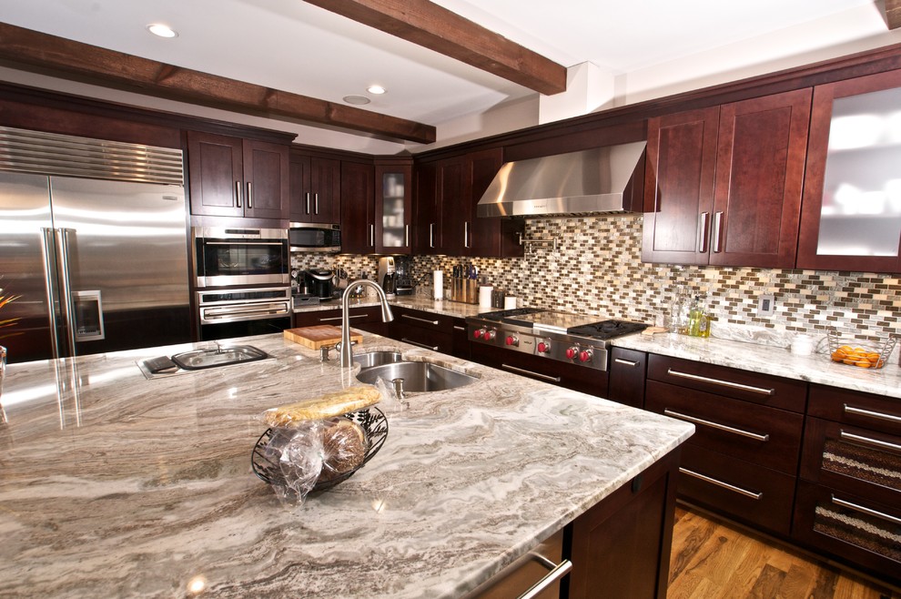 MODERN KITCHEN CHERRY