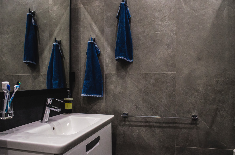 Monochrome apartments for young man on 24th floor