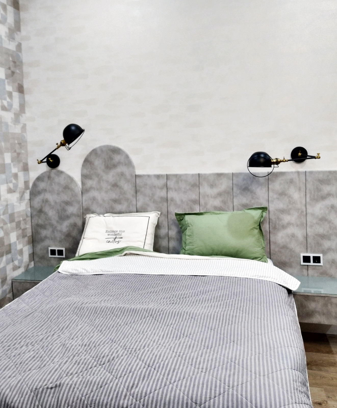 Подростковая комната с элементами лофта