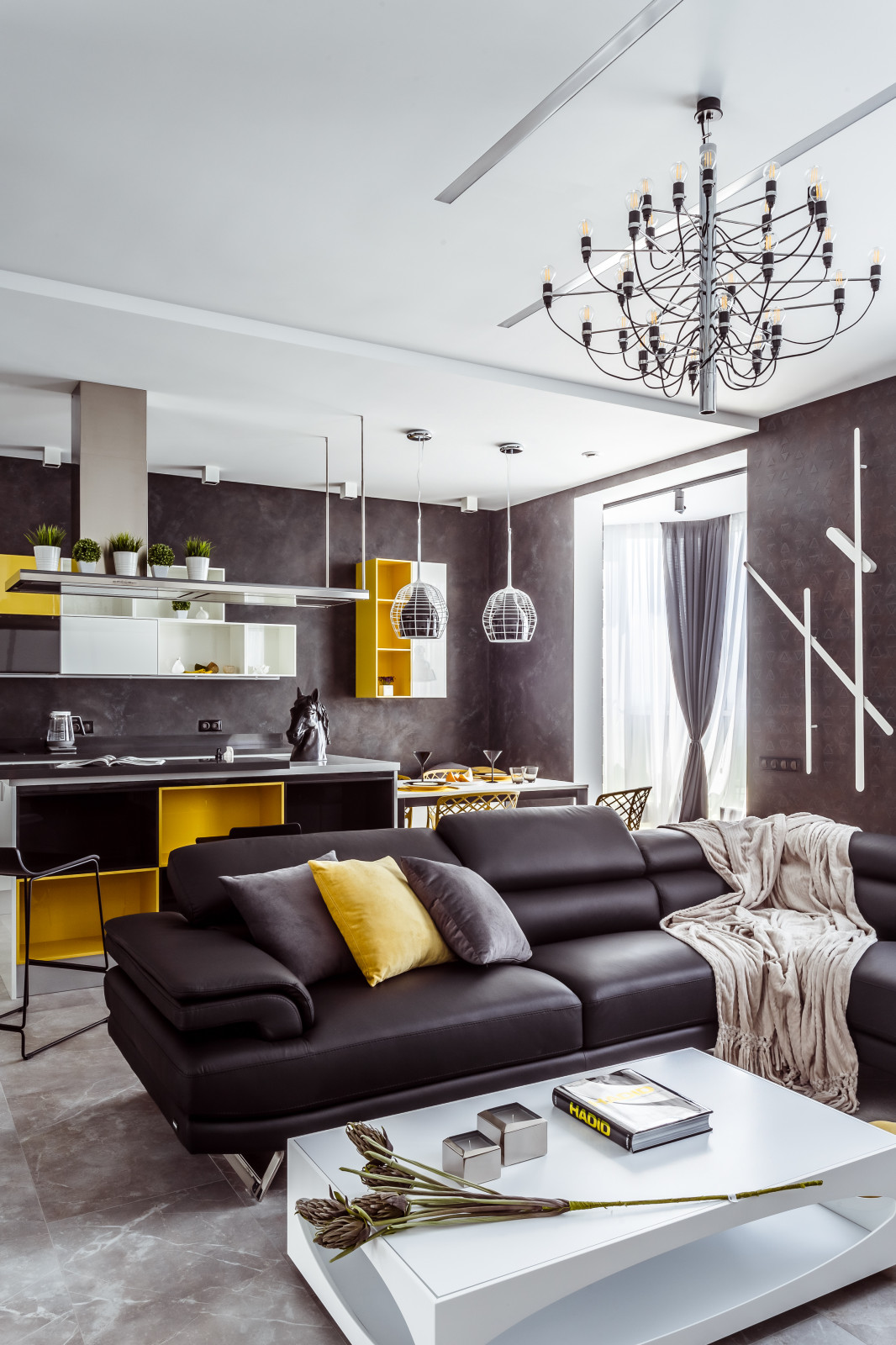 Фото гостиной реализованного проекта квартиры ЖК "Адмирал".