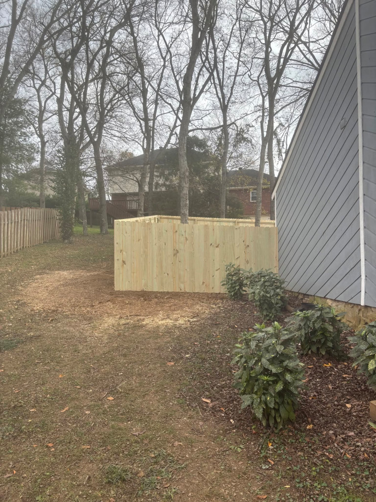 Custom Privacy Fence Installation