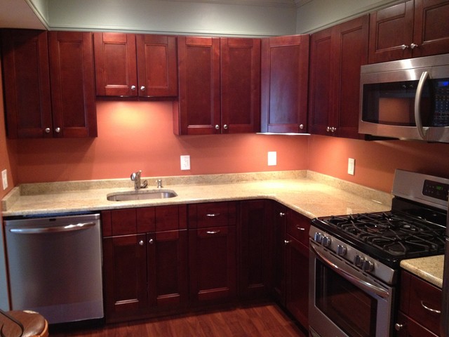 Rta Kitchen Cabinets Bordeaux Shaker Traditional Kitchen