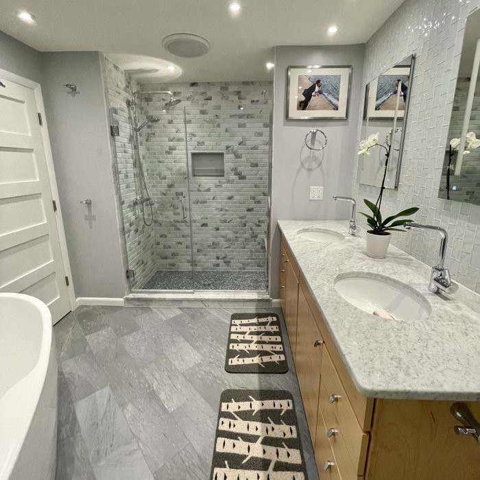 Jupiter Bathroom