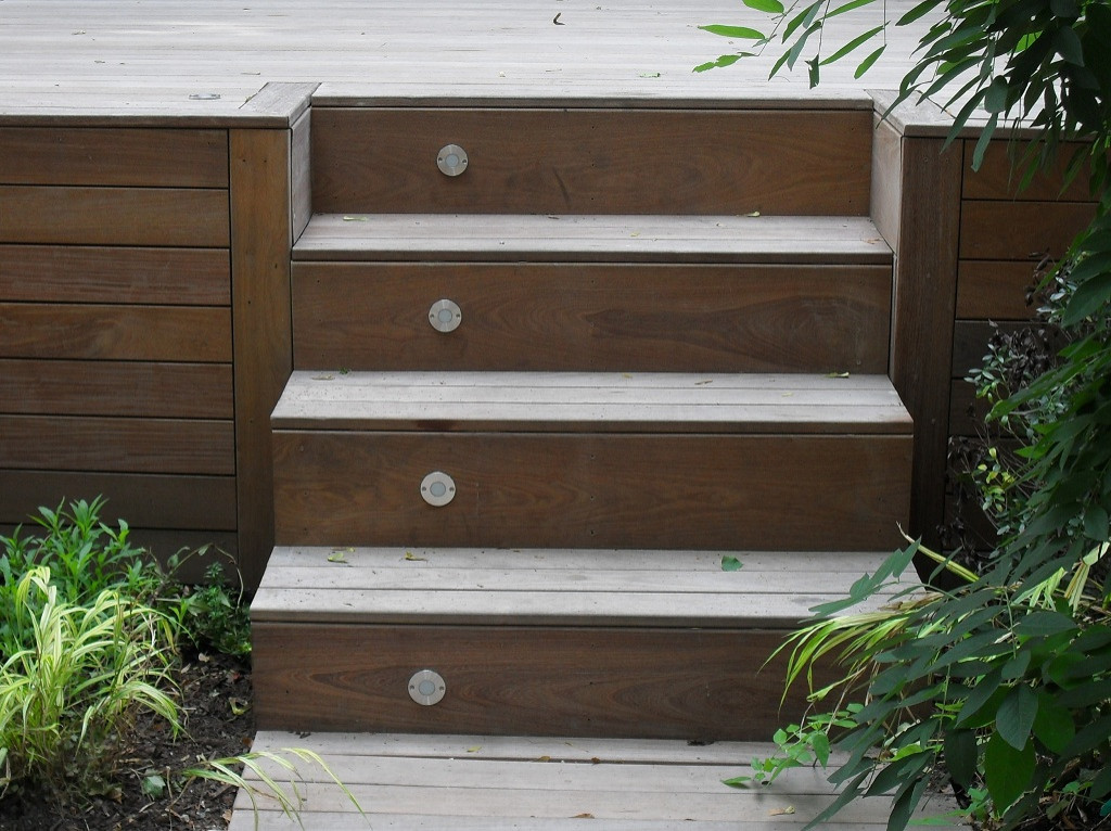 Ipe steps from deck to grade