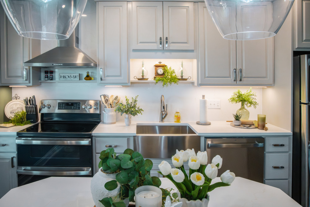 Farmhouse Style Kitchen