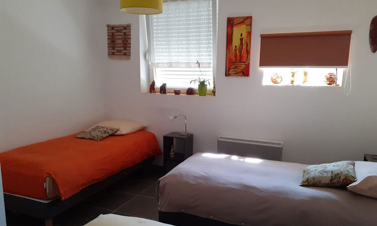 Transformation  de bureaux  en espace nuit pour un gîte