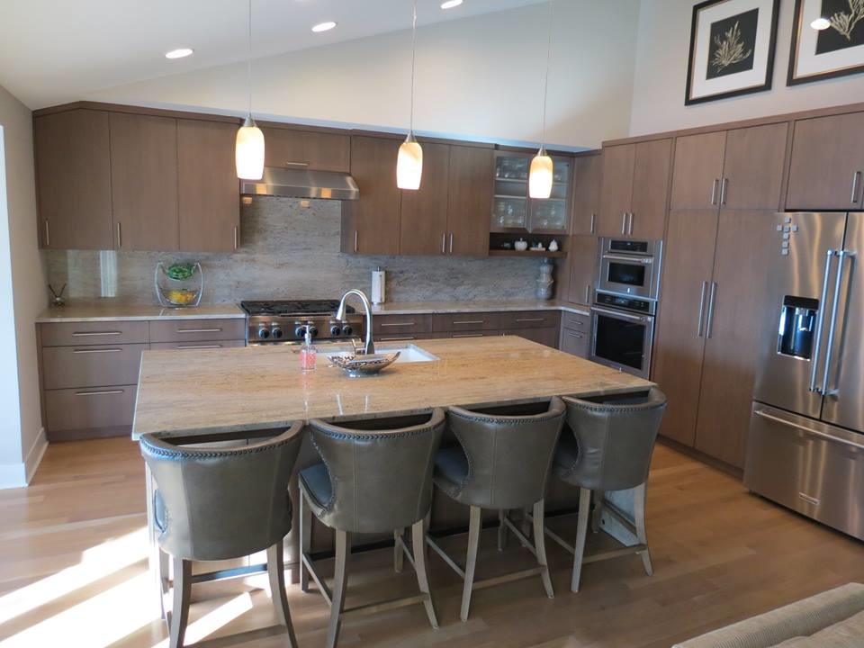 Example of a transitional kitchen design in Omaha