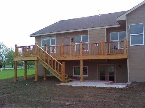 Example of a classic deck design in Wichita