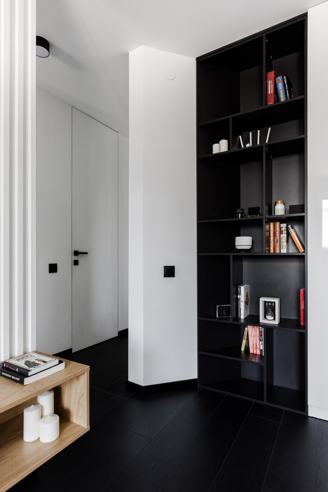 Черно-белый интерьер