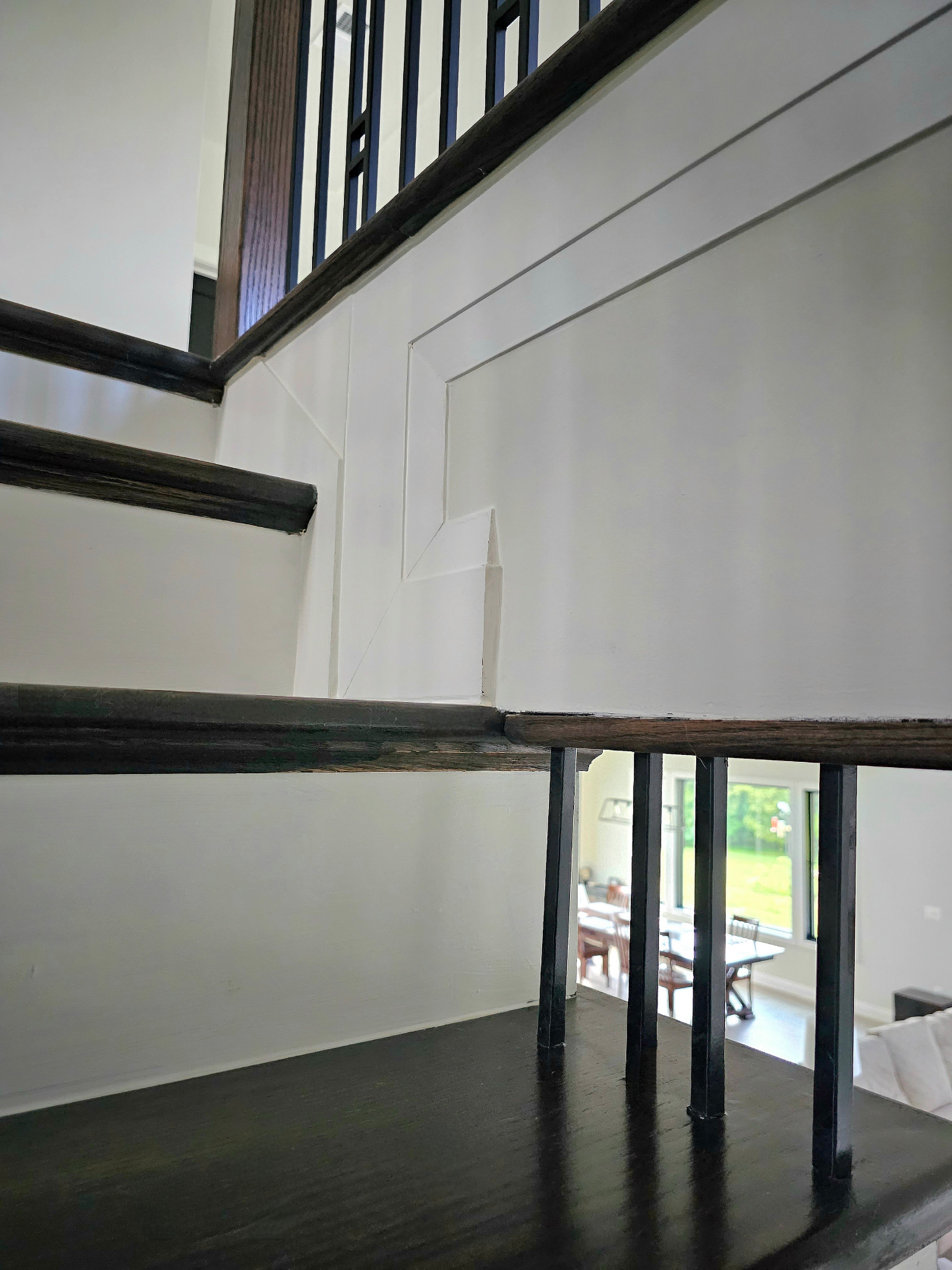 109_Impressive Floating Staircase in Countryside Retreat, Upper Marlboro, MD