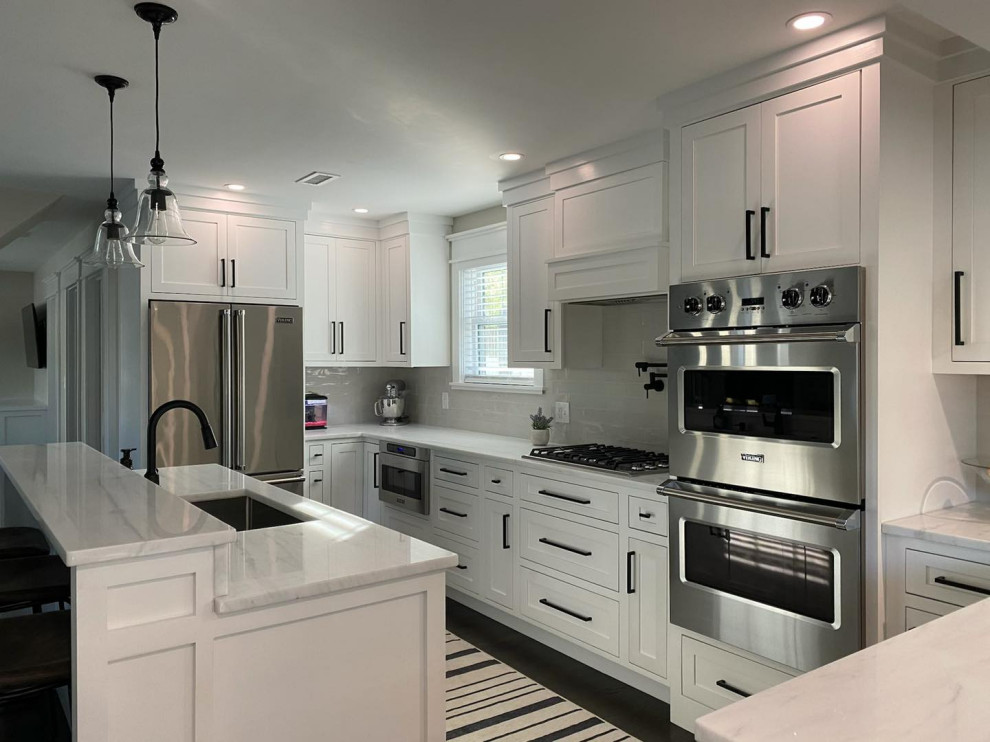 Imagine coming home to cook dinner in this new kitchen!