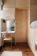 Avant/Après : Mue inspirante pour 24 m2 humide et sans rangement