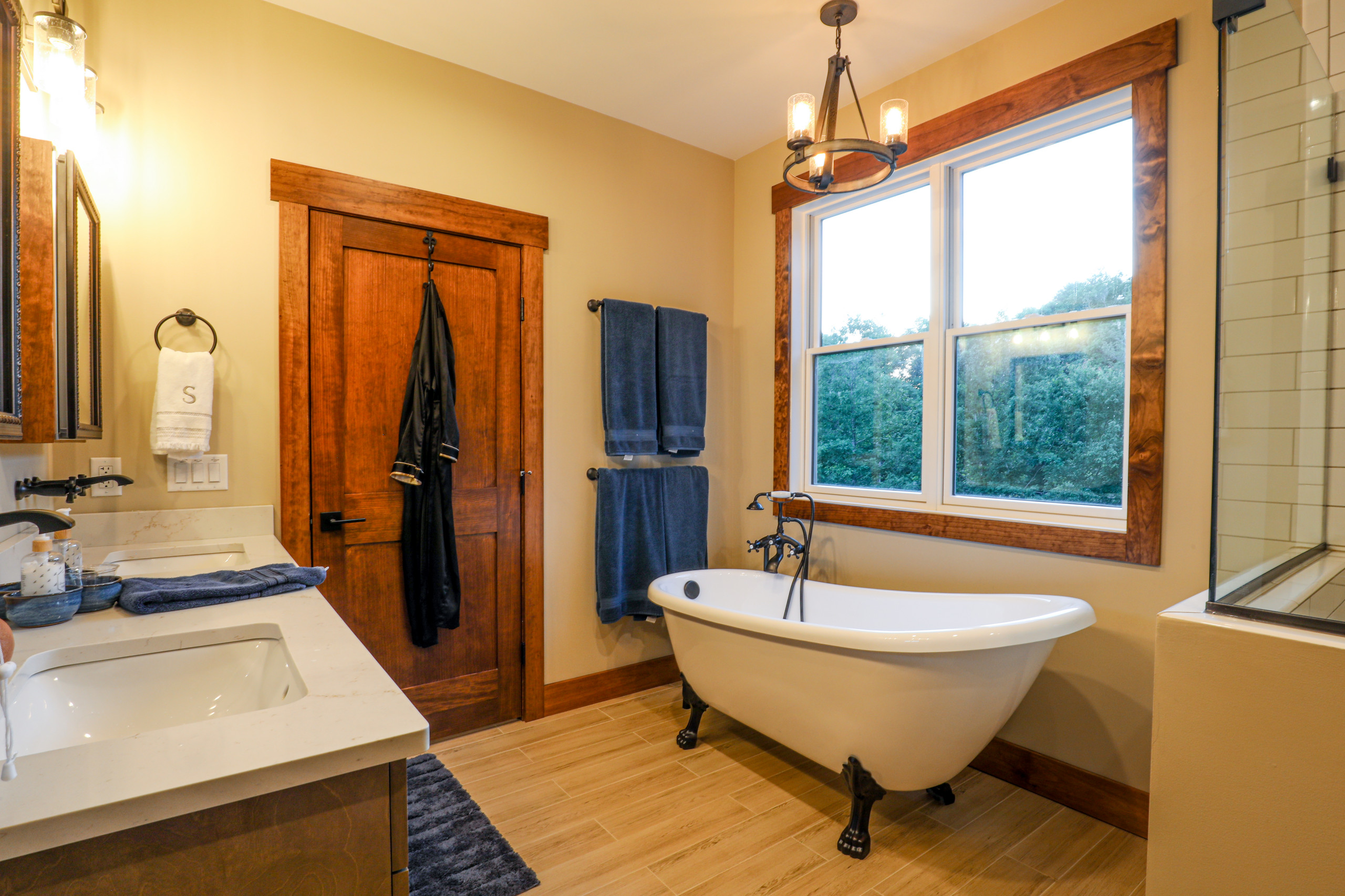 Refined Comfort at Lake James