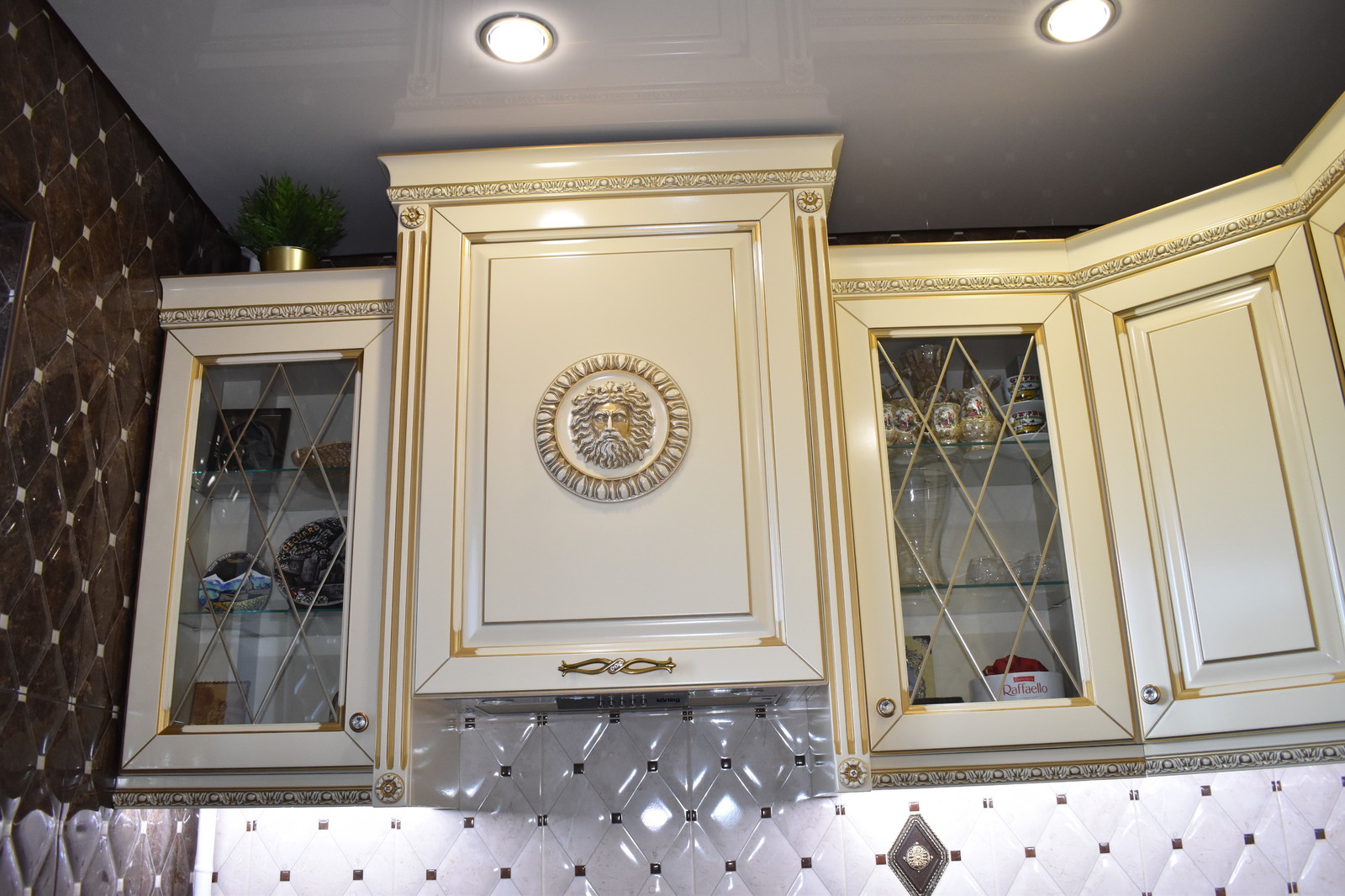 Кухня из массива бука, модель ЭКО