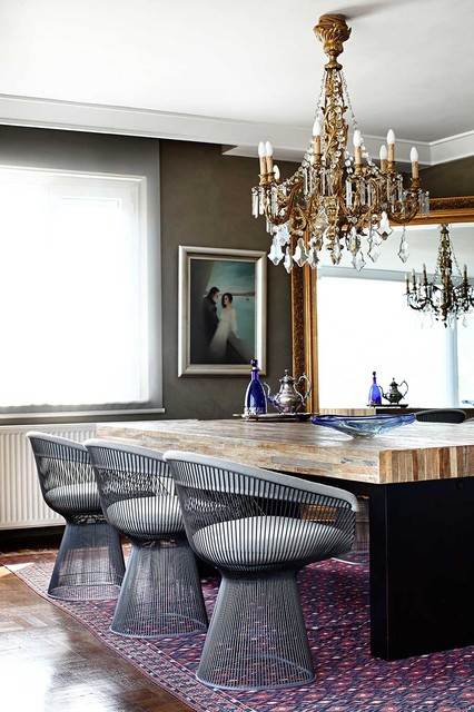 Interior contemporary-dining-room
