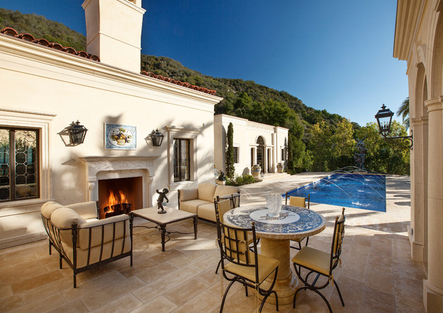Classic Palladian Villa mediterranean-patio