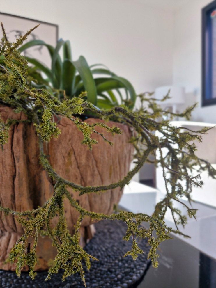 Aménagement d'un salon aux tons naturels