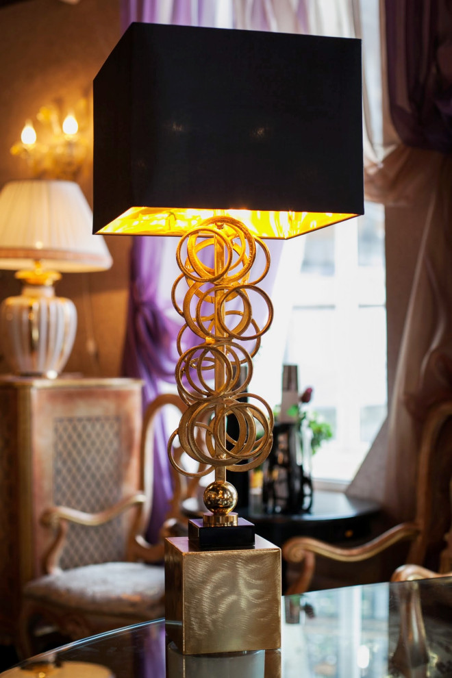 Распродажа выставочных образцов итальянской мебели, светильников и аксессуаров