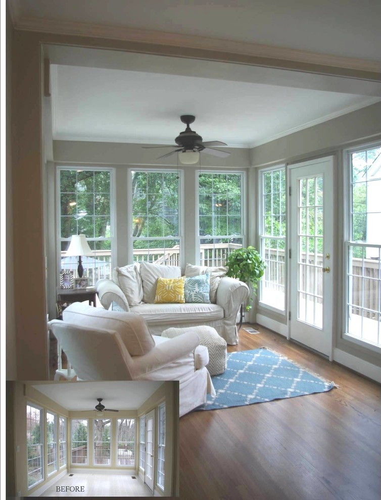 Design ideas for a traditional sunroom in Other with medium hardwood floors, no fireplace and a standard ceiling.