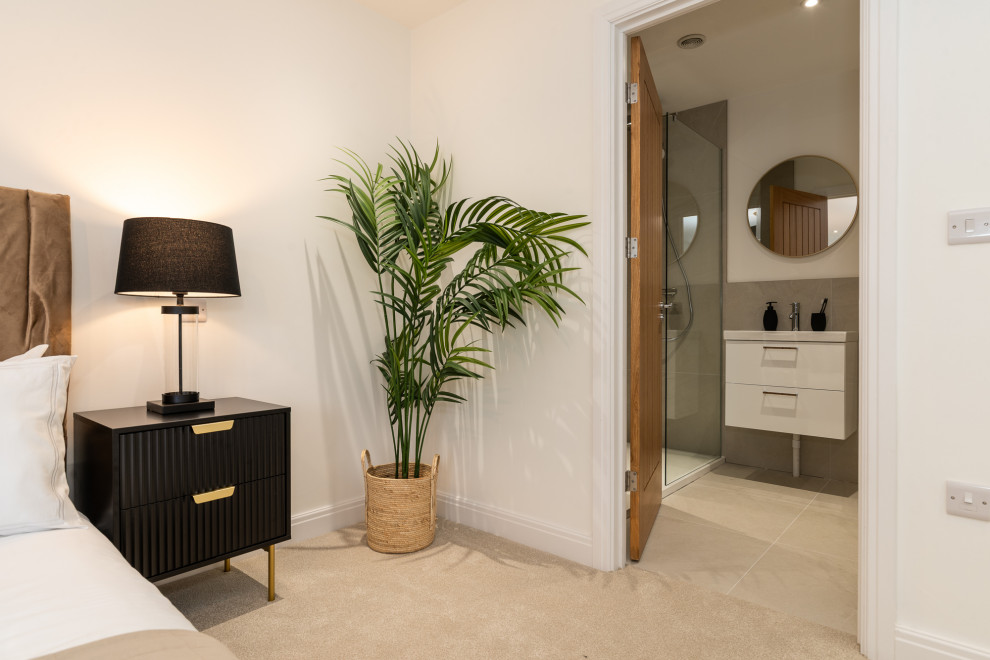 Walnut Close - New Build - Stage to Sell