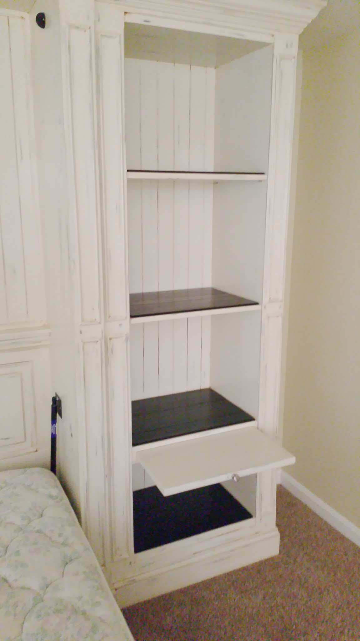Murphy Bed and Entertainment Center