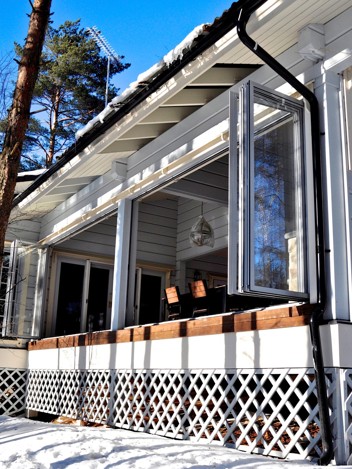 Остекление гостевого дома