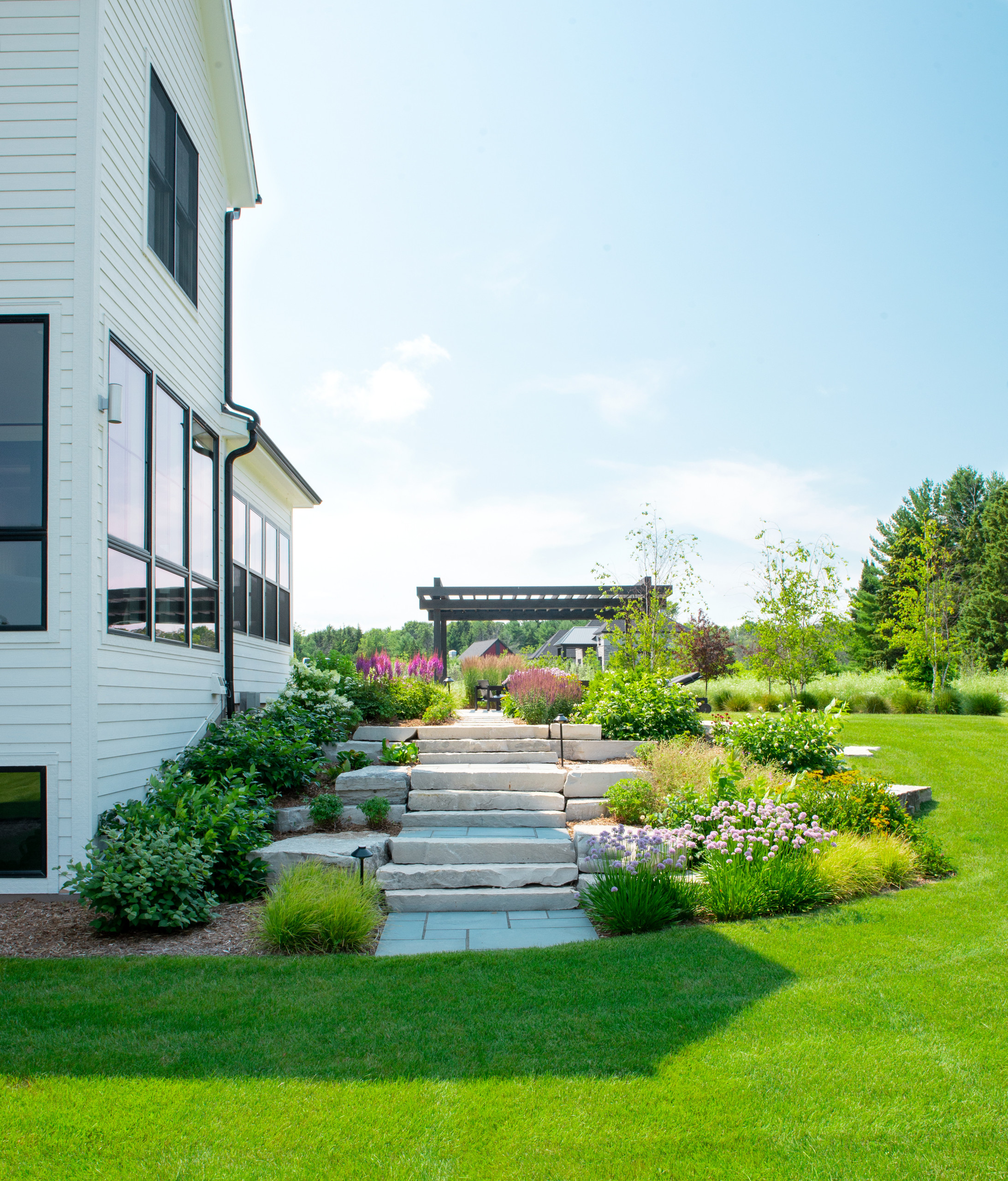 Modern Farmhouse Stone Steps - Mequon, WI