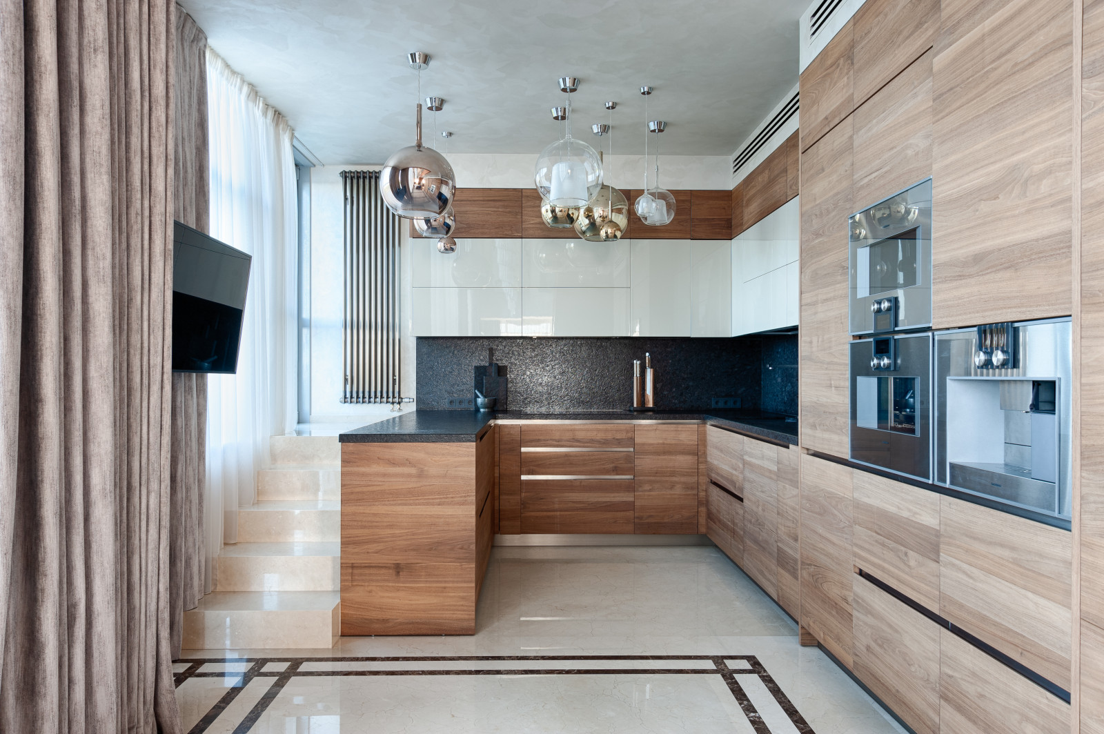 Квартира 350 кв. м. на Петроградке