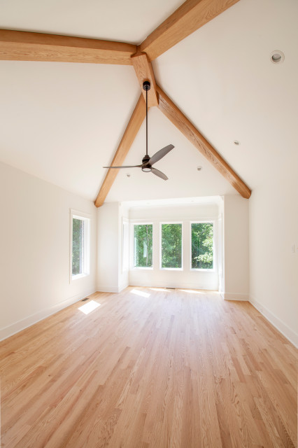 Custom Home - Monroe, NC moderno-camera-da-letto