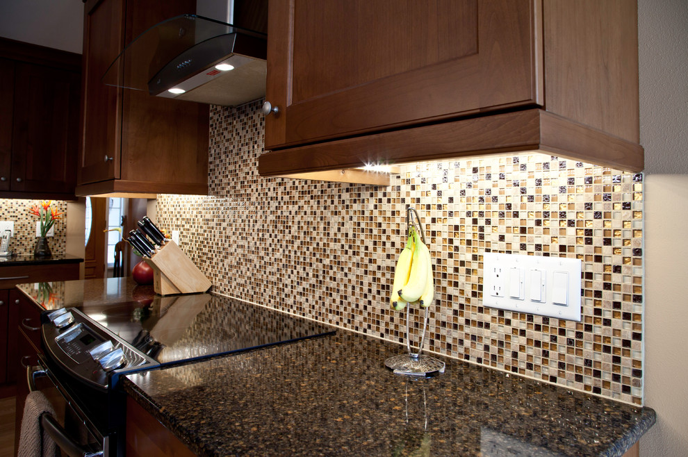 Home design - transitional home design idea