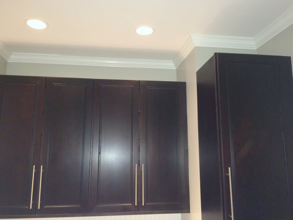 Walker bath & laundry