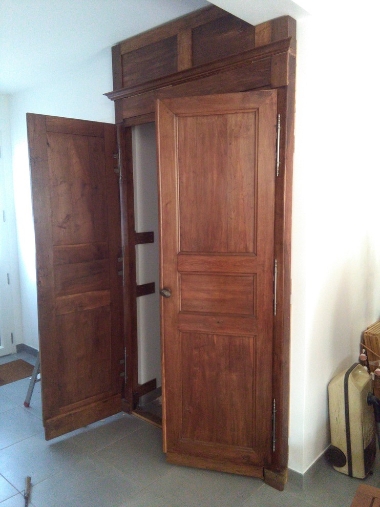 Armoire adaptée pour un vestiaire