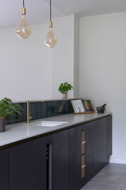 Bunchrew modern-kitchen