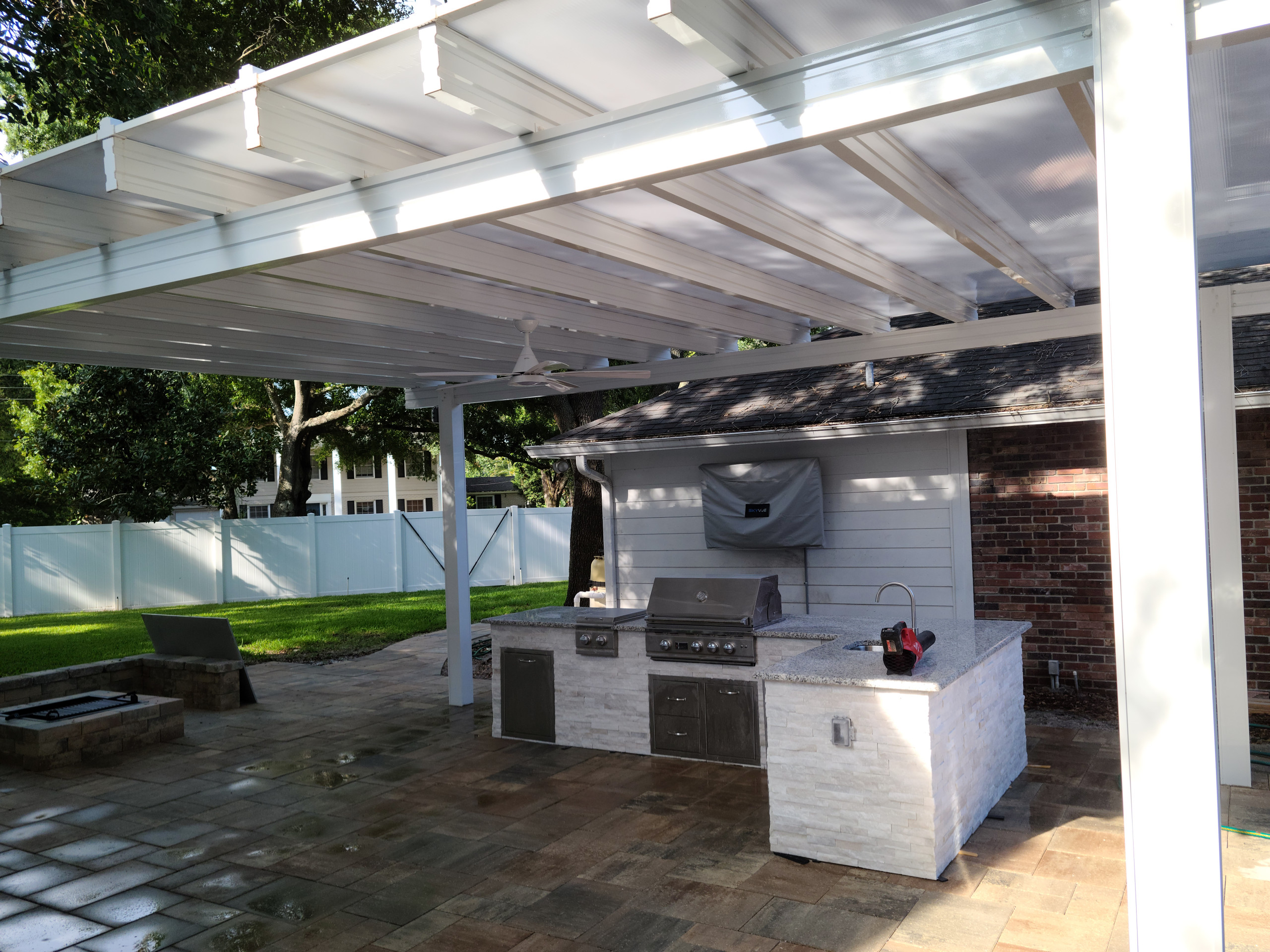 Pergola And 20' Outdoor Kitchen