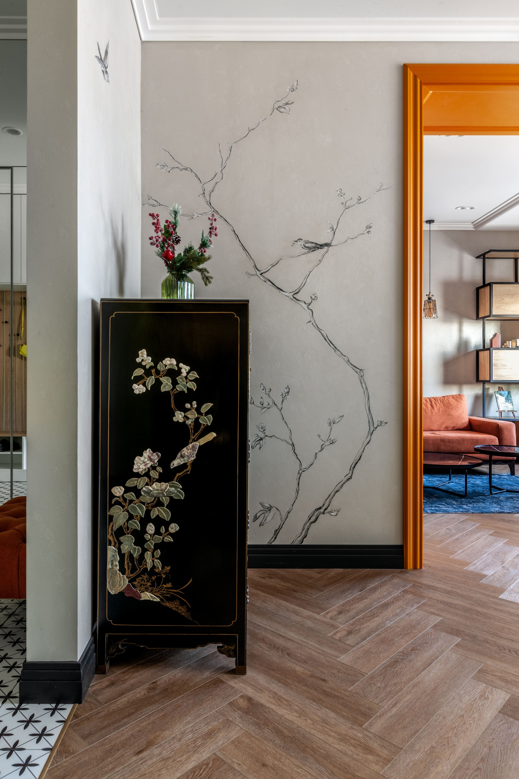 Винтаж в ярком интерьере 4-х комнатной квартиры