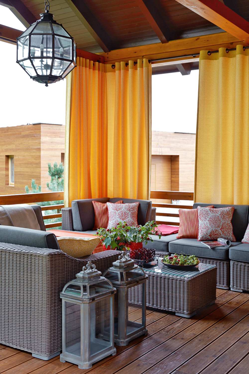 Терраса и дом