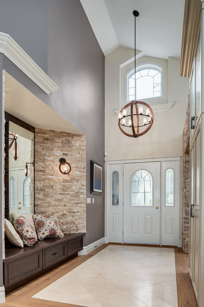 Entryway - transitional entryway idea in Calgary