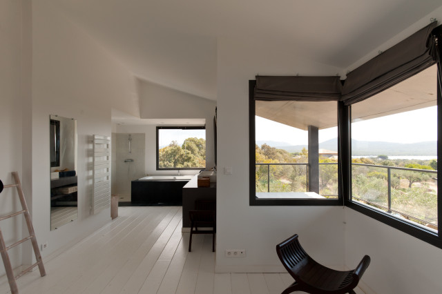 La maison furtive - Construction d'une maison individuelle contemporary