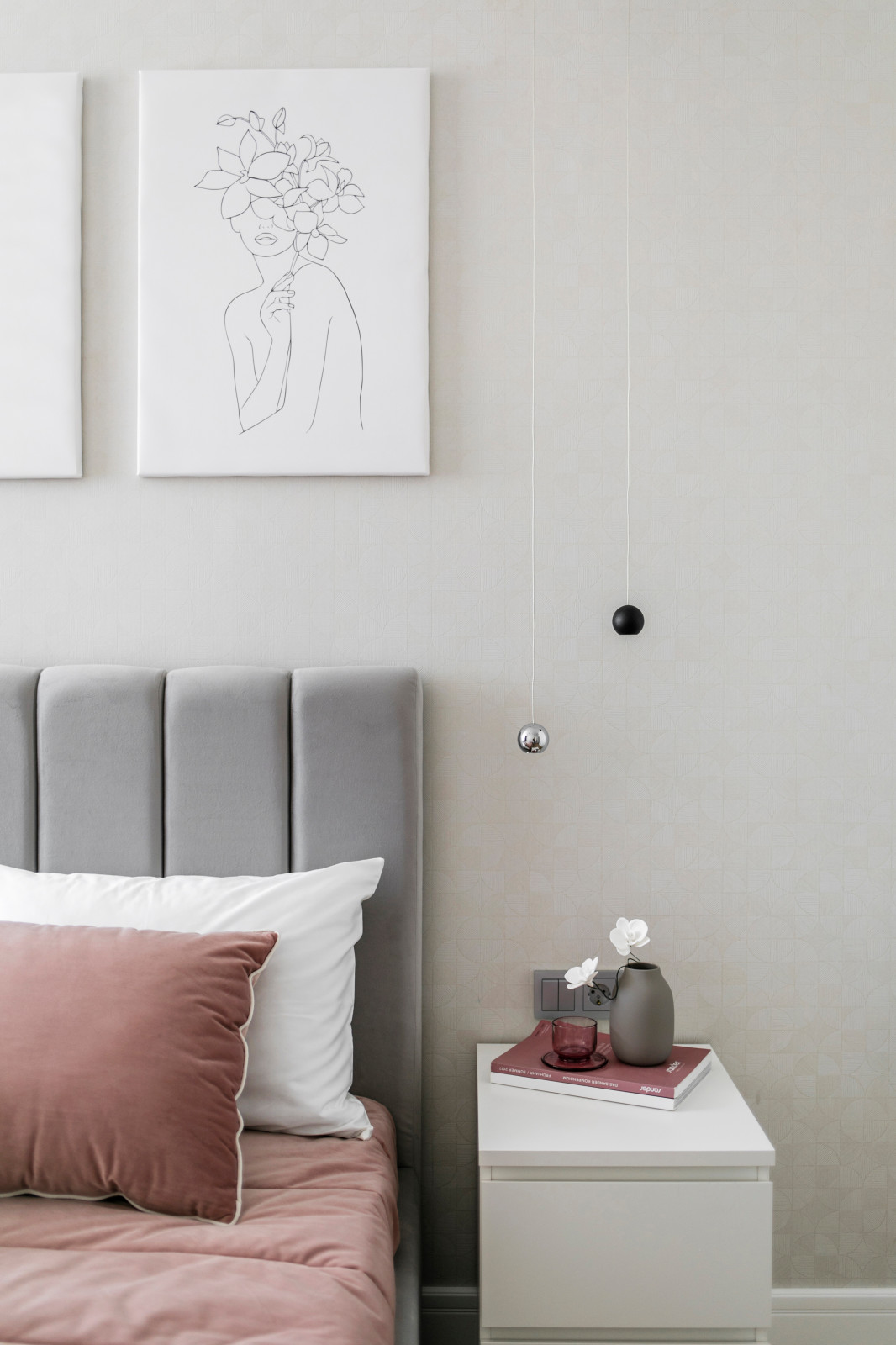 Однокомнатная квартира для молодой девушки. Ижевск, ЖК "Облака", 44 кв.м.