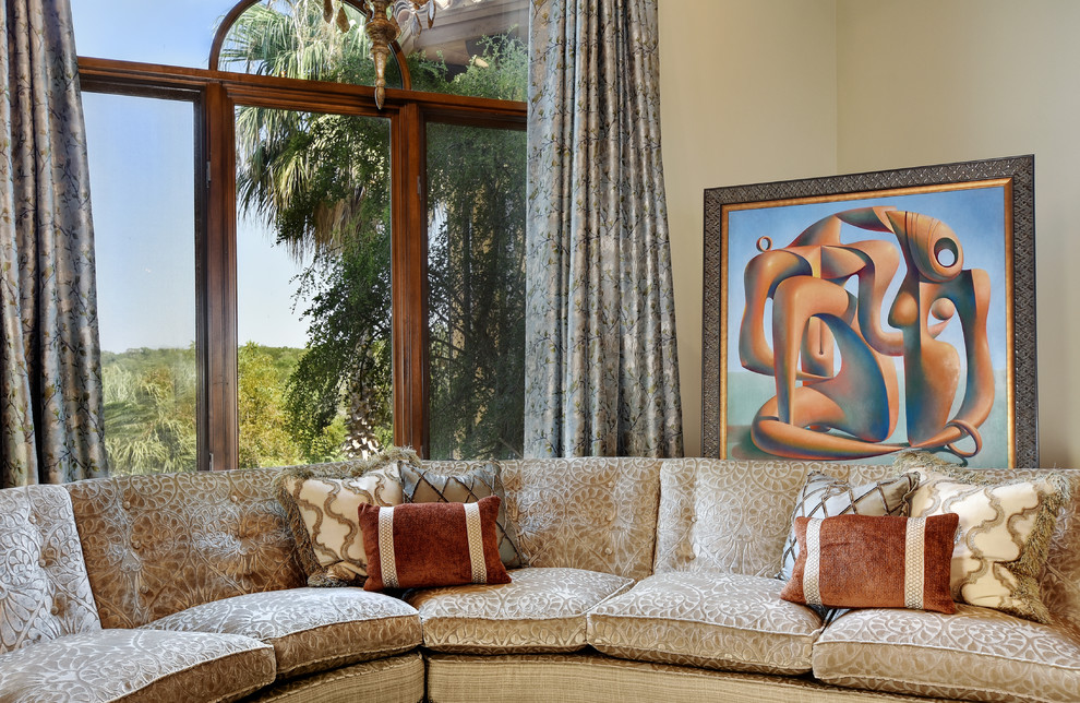 Inspiration for a transitional home design remodel in Austin