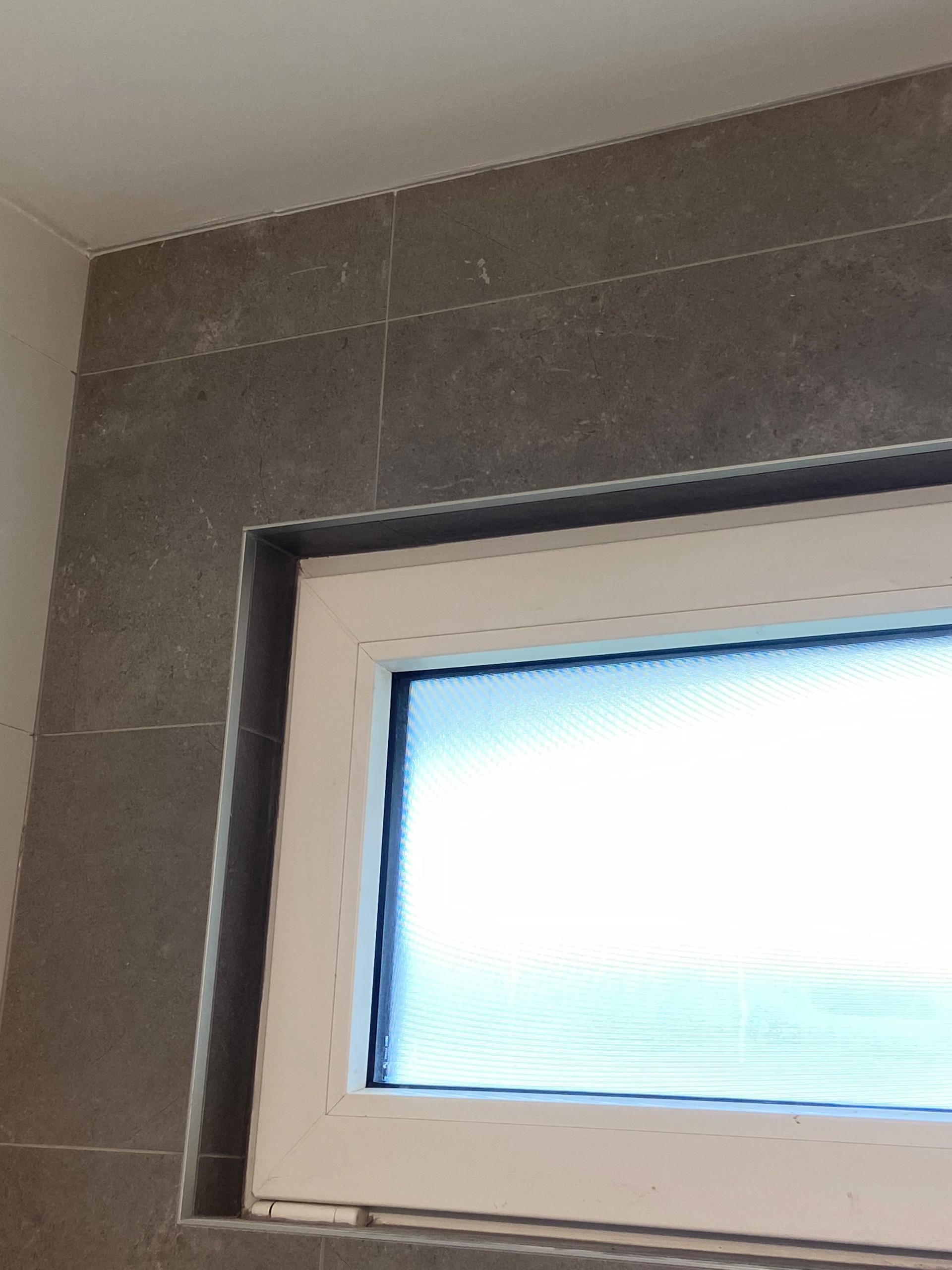 FIX OUR BROKEN BATHROOM PLEASE