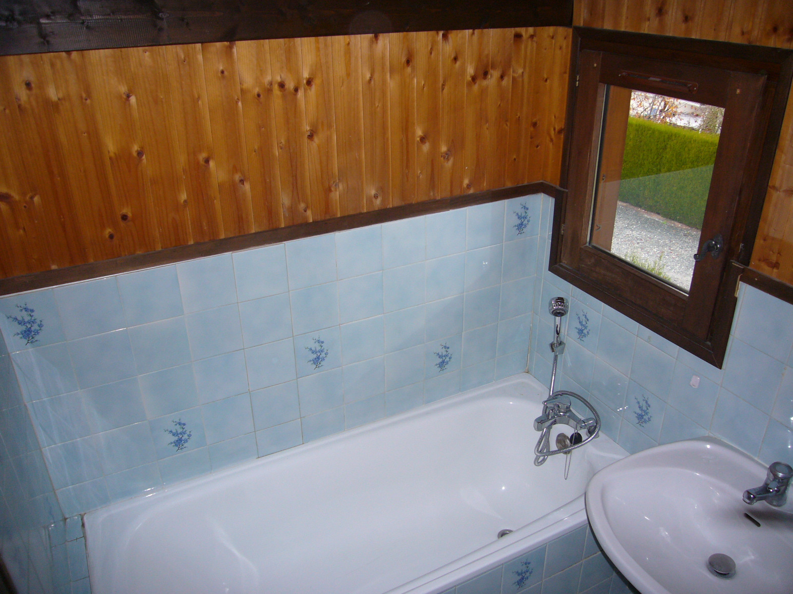 De l'Ombre à la Lumière - Rénovation d'un chalet de 100 m2