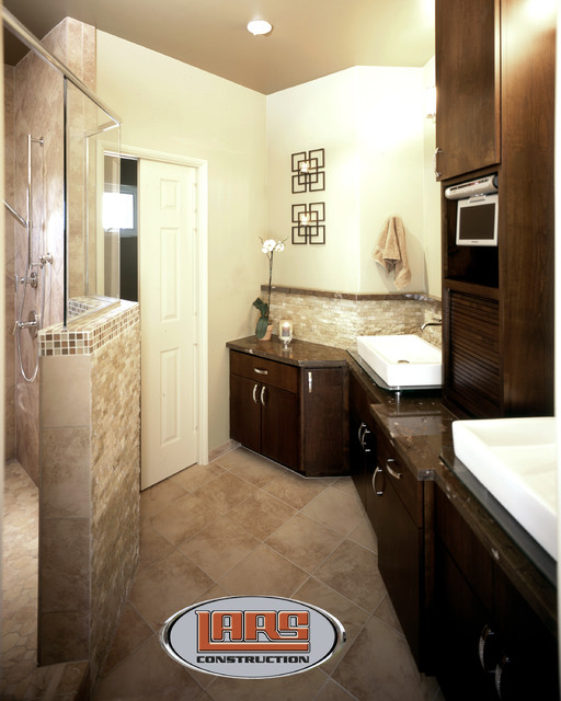 Lars/dun4 modern-bathroom