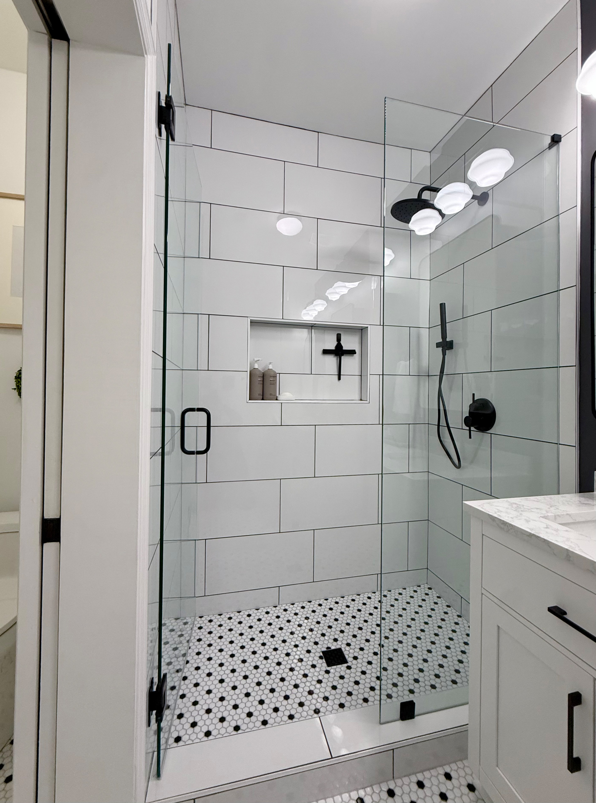 Bellevue Spare Bath Reno