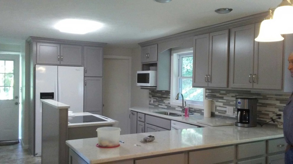 Home design - transitional home design idea