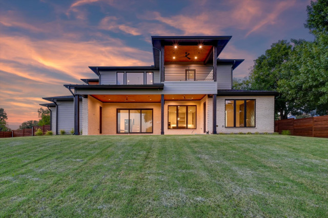 1004 Cooks modern-exterior