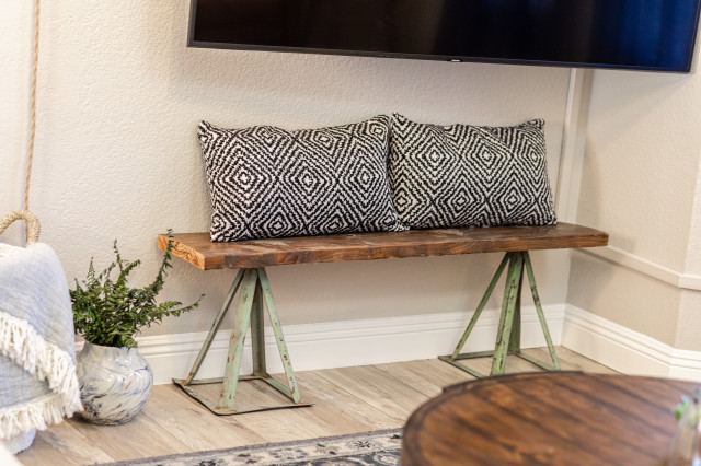 Warm Transitional klassisch-modern-wohnbereich