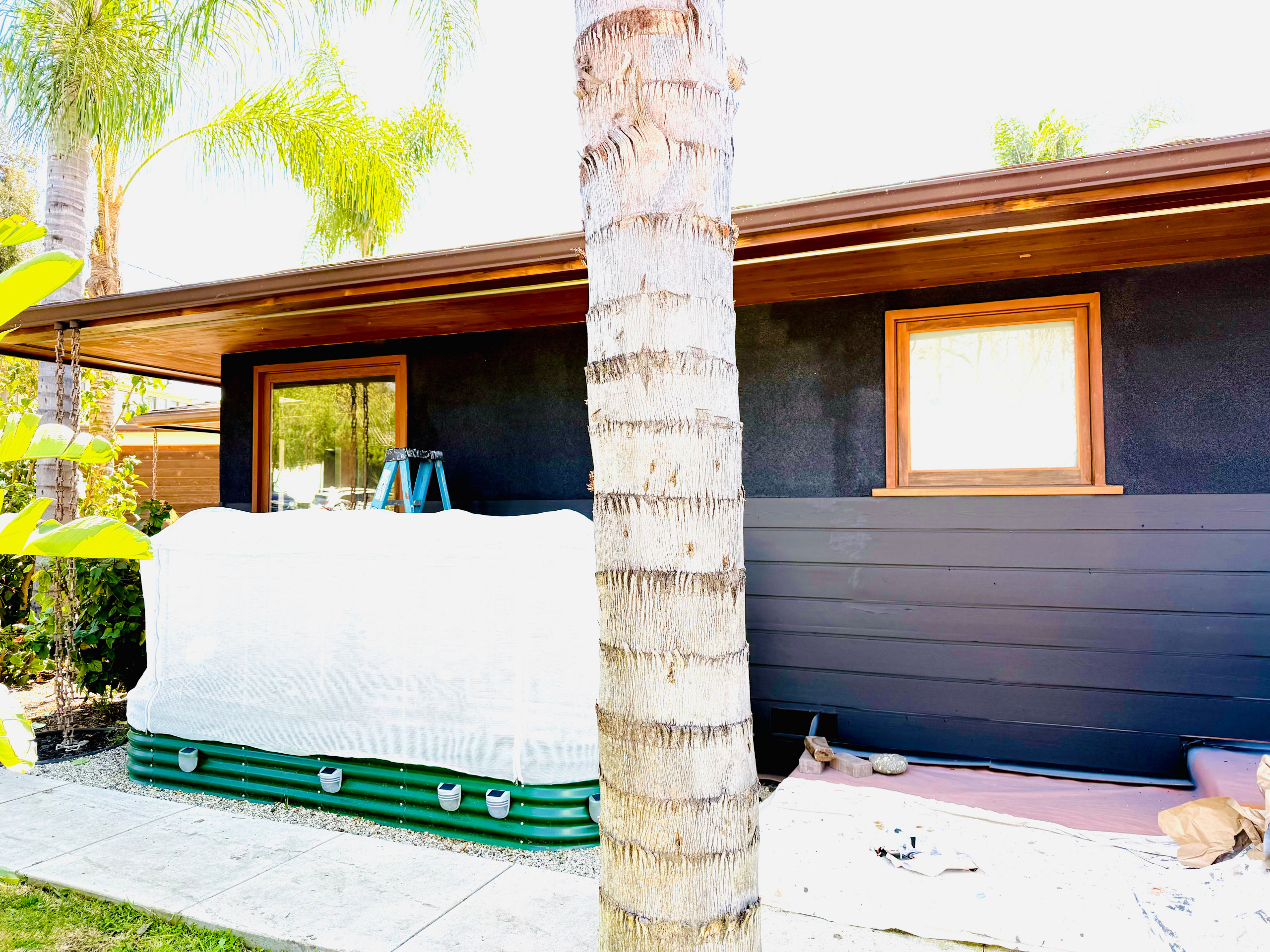 Montecito Heights | Black California Rancher Home