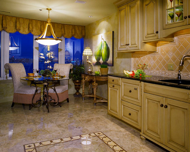 Kitchens traditional-kitchen