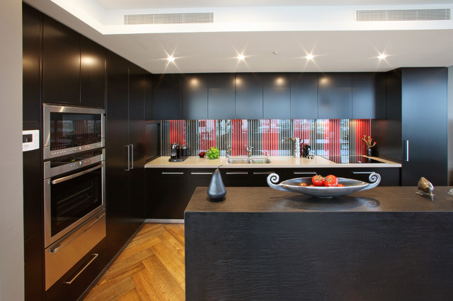 Yve modern-kitchen